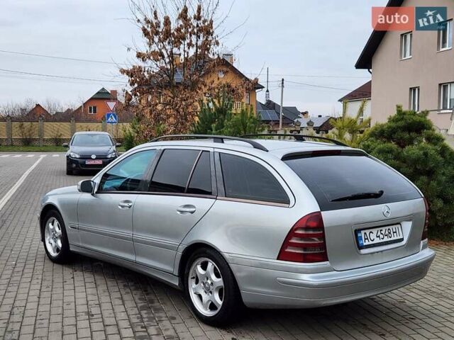 Сірий Мерседес Ц-Клас, об'ємом двигуна 2.15 л та пробігом 356 тис. км за 3550 $, фото 10 на Automoto.ua