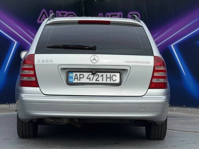 Мерседес Ц-Клас 2001 у Запоріжжя на Automoto.ua Сірий Мерседес Ц-Клас, об'ємом двигуна 2 л та пробігом 228 тис. км за 5499 $, фото 5 на Automoto.ua