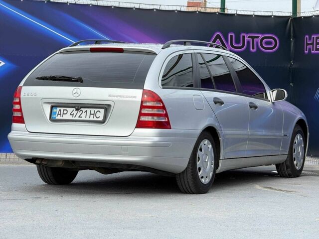 Мерседес Ц-Клас 2001 у Запоріжжя на Automoto.ua Сірий Мерседес Ц-Клас, об'ємом двигуна 2 л та пробігом 228 тис. км за 5499 $, фото 6 на Automoto.ua