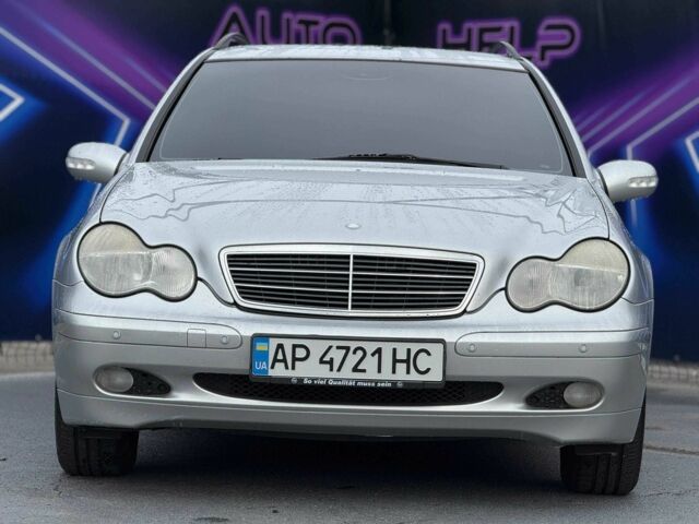 Мерседес Ц-Клас 2001 у Запоріжжя на Automoto.ua Сірий Мерседес Ц-Клас, об'ємом двигуна 2 л та пробігом 228 тис. км за 5499 $, фото 2 на Automoto.ua