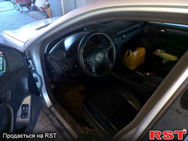 Сірий Мерседес Ц-Клас, об'ємом двигуна 2.7 л та пробігом 322 тис. км за 5000 $, фото 6 на Automoto.ua