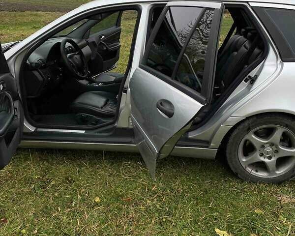 Серый Мерседес Ц-Класс, объемом двигателя 2.1 л и пробегом 460 тыс. км за 5000 $, фото 7 на Automoto.ua