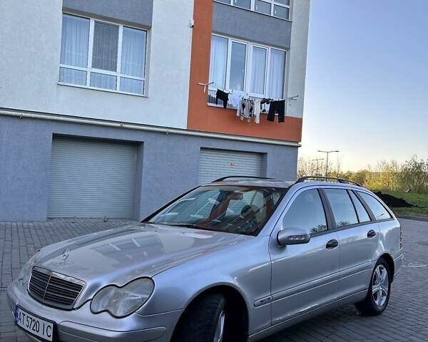 Сірий Мерседес Ц-Клас, об'ємом двигуна 2 л та пробігом 350 тис. км за 2550 $, фото 20 на Automoto.ua