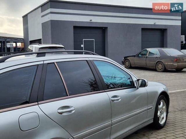 Сірий Мерседес Ц-Клас, об'ємом двигуна 2.15 л та пробігом 356 тис. км за 3550 $, фото 5 на Automoto.ua