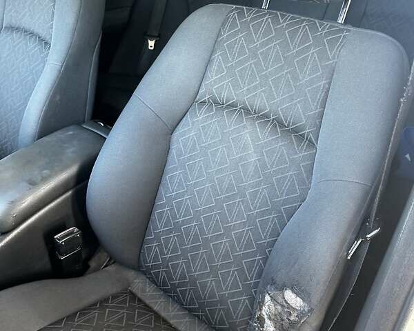 Серый Мерседес Ц-Класс, объемом двигателя 2.1 л и пробегом 465 тыс. км за 5500 $, фото 24 на Automoto.ua