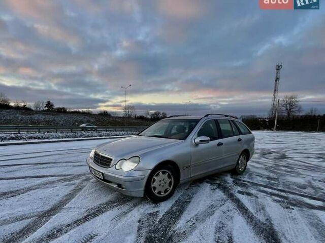 Сірий Мерседес Ц-Клас, об'ємом двигуна 2.1 л та пробігом 463 тис. км за 4300 $, фото 12 на Automoto.ua