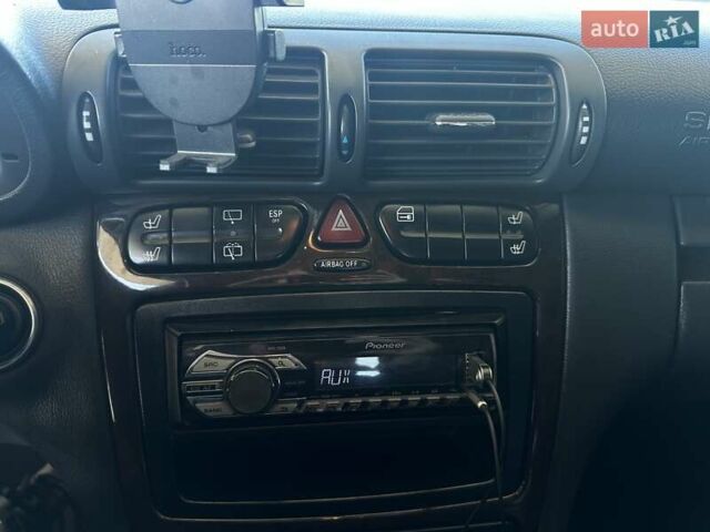 Серый Мерседес Ц-Класс, объемом двигателя 2.1 л и пробегом 465 тыс. км за 5500 $, фото 21 на Automoto.ua