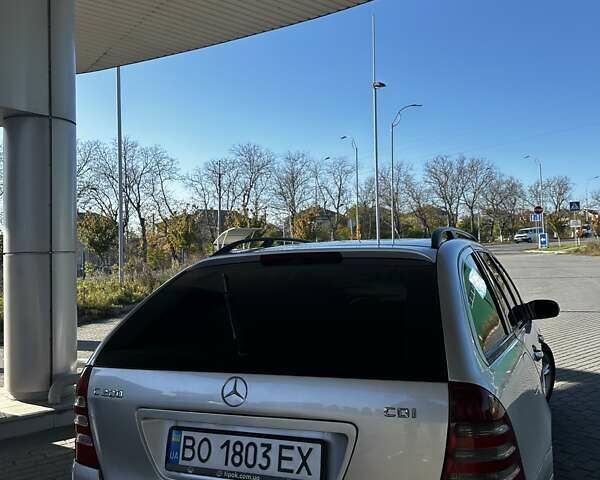 Серый Мерседес Ц-Класс, объемом двигателя 2.1 л и пробегом 465 тыс. км за 5500 $, фото 6 на Automoto.ua