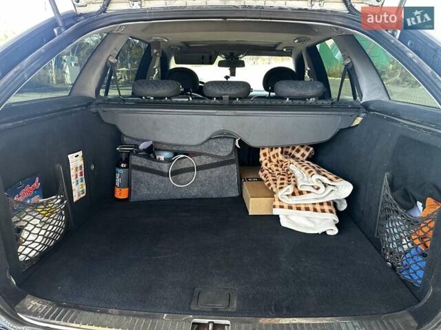 Серый Мерседес Ц-Класс, объемом двигателя 2.1 л и пробегом 465 тыс. км за 5500 $, фото 10 на Automoto.ua