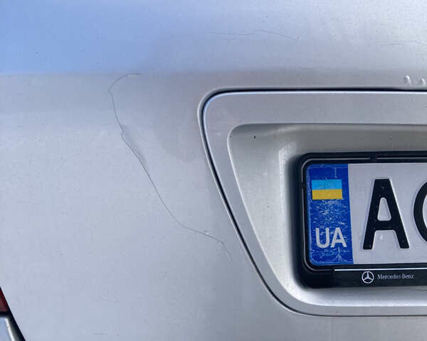 Серый Мерседес Ц-Класс, объемом двигателя 2.7 л и пробегом 317 тыс. км за 5300 $, фото 24 на Automoto.ua