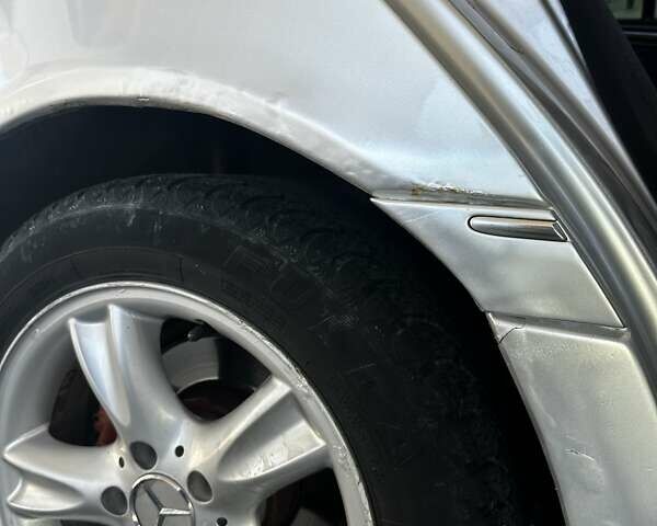 Серый Мерседес Ц-Класс, объемом двигателя 2.1 л и пробегом 465 тыс. км за 5500 $, фото 25 на Automoto.ua