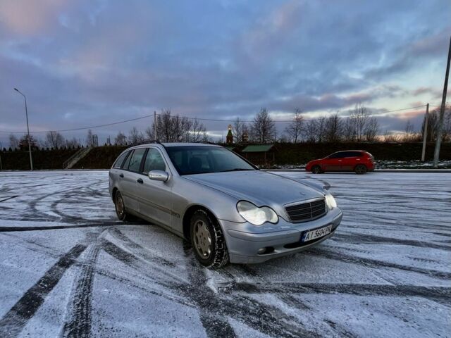 Серый Мерседес Ц-Класс, объемом двигателя 2.1 л и пробегом 463 тыс. км за 4300 $, фото 6 на Automoto.ua