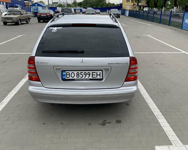 Сірий Мерседес Ц-Клас, об'ємом двигуна 1.8 л та пробігом 208 тис. км за 4000 $, фото 9 на Automoto.ua
