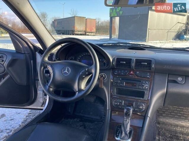 Серый Мерседес Ц-Класс, объемом двигателя 2.7 л и пробегом 317 тыс. км за 5300 $, фото 19 на Automoto.ua