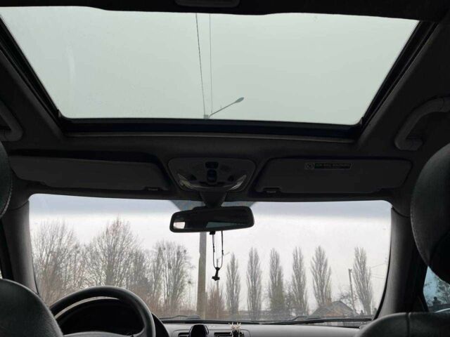 Серый Мерседес Ц-Класс, объемом двигателя 2.7 л и пробегом 360 тыс. км за 3000 $, фото 5 на Automoto.ua