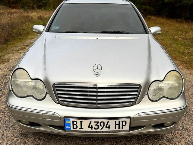 Сірий Мерседес Ц-Клас, об'ємом двигуна 1.8 л та пробігом 227 тис. км за 4950 $, фото 5 на Automoto.ua