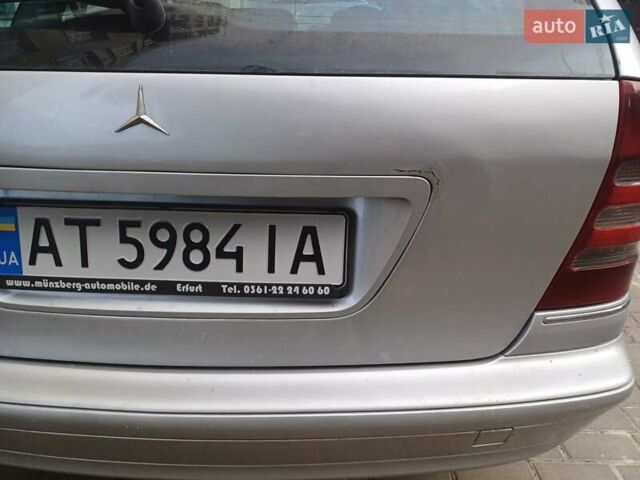 Сірий Мерседес Ц-Клас, об'ємом двигуна 2.69 л та пробігом 385 тис. км за 4300 $, фото 10 на Automoto.ua
