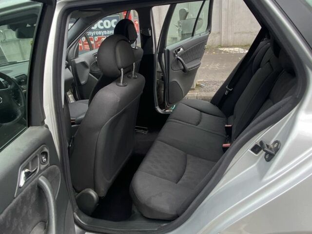 Сірий Мерседес Ц-Клас, об'ємом двигуна 1.8 л та пробігом 233 тис. км за 4600 $, фото 10 на Automoto.ua