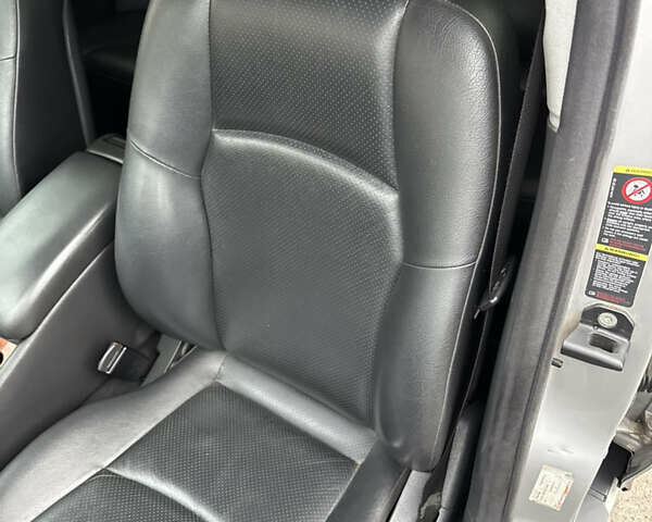 Серый Мерседес Ц-Класс, объемом двигателя 2.7 л и пробегом 208 тыс. км за 4750 $, фото 28 на Automoto.ua