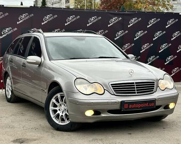 Мерседес Ц-Класс 2003 в Сумах на Automoto.ua Серый Мерседес Ц-Класс, объемом двигателя 2.15 л и пробегом 353 тыс. км за 5200 $, фото 1 на Automoto.ua