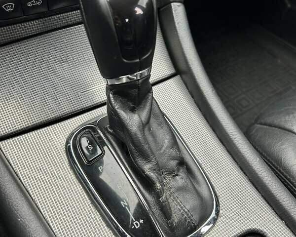 Серый Мерседес Ц-Класс, объемом двигателя 2.15 л и пробегом 353 тыс. км за 4900 $, фото 18 на Automoto.ua