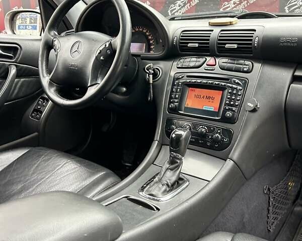 Серый Мерседес Ц-Класс, объемом двигателя 2.15 л и пробегом 353 тыс. км за 4900 $, фото 26 на Automoto.ua