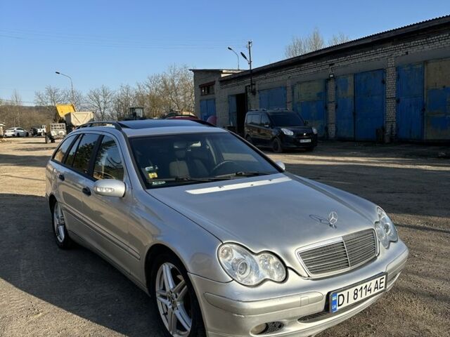 Сірий Мерседес Ц-Клас, об'ємом двигуна 2.1 л та пробігом 487 тис. км за 3950 $, фото 1 на Automoto.ua