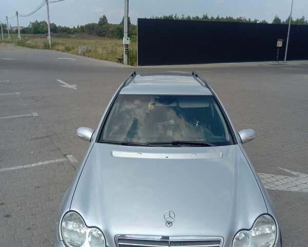 Сірий Мерседес Ц-Клас, об'ємом двигуна 1.8 л та пробігом 250 тис. км за 6300 $, фото 35 на Automoto.ua