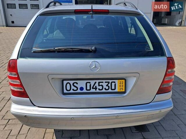 Сірий Мерседес Ц-Клас, об'ємом двигуна 1.8 л та пробігом 212 тис. км за 4800 $, фото 7 на Automoto.ua