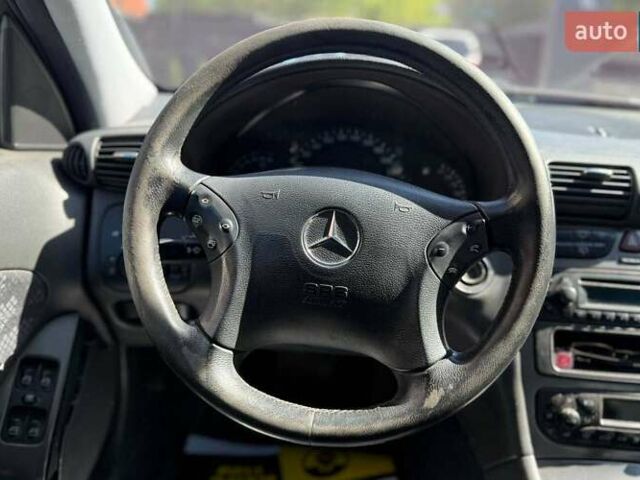 Сірий Мерседес Ц-Клас, об'ємом двигуна 1.8 л та пробігом 337 тис. км за 5500 $, фото 14 на Automoto.ua