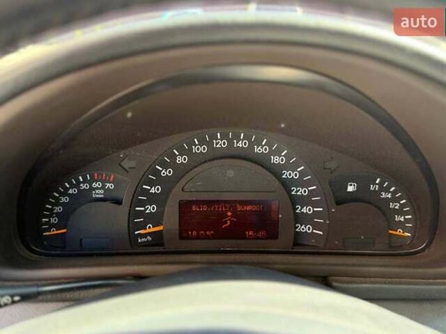 Сірий Мерседес Ц-Клас, об'ємом двигуна 1.8 л та пробігом 337 тис. км за 5500 $, фото 13 на Automoto.ua