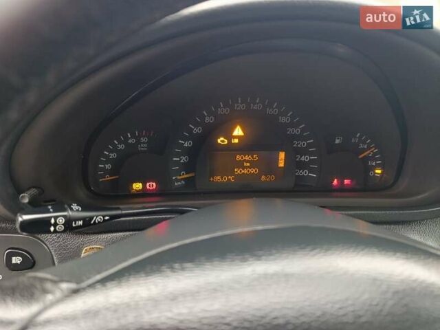 Сірий Мерседес Ц-Клас, об'ємом двигуна 2.15 л та пробігом 504 тис. км за 4850 $, фото 6 на Automoto.ua