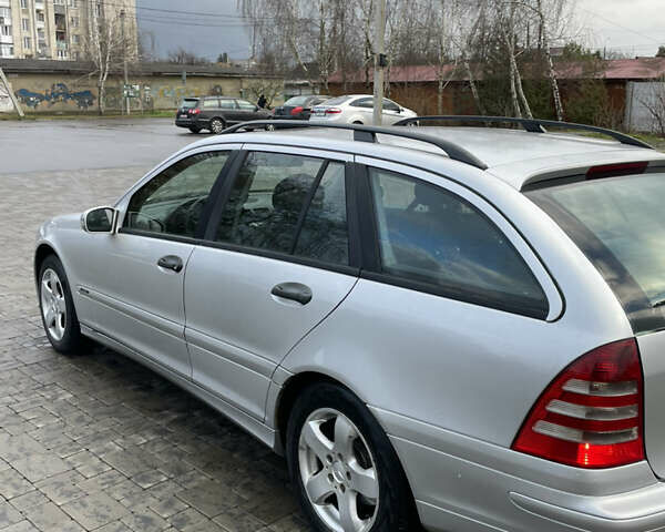 Сірий Мерседес Ц-Клас, об'ємом двигуна 1.8 л та пробігом 249 тис. км за 5500 $, фото 6 на Automoto.ua