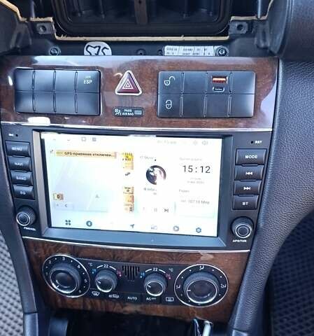 Серый Мерседес Ц-Класс, объемом двигателя 2.15 л и пробегом 310 тыс. км за 5680 $, фото 9 на Automoto.ua