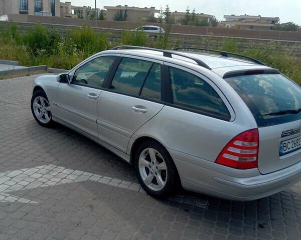 Сірий Мерседес Ц-Клас, об'ємом двигуна 1.8 л та пробігом 250 тис. км за 6300 $, фото 31 на Automoto.ua