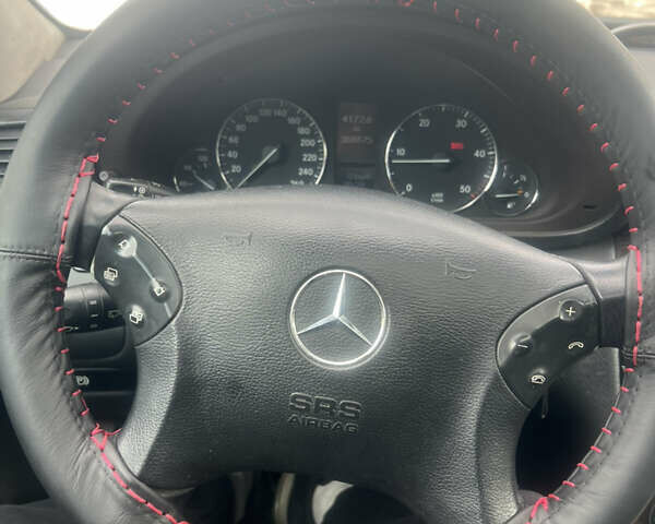 Сірий Мерседес Ц-Клас, об'ємом двигуна 2.15 л та пробігом 388 тис. км за 5700 $, фото 14 на Automoto.ua