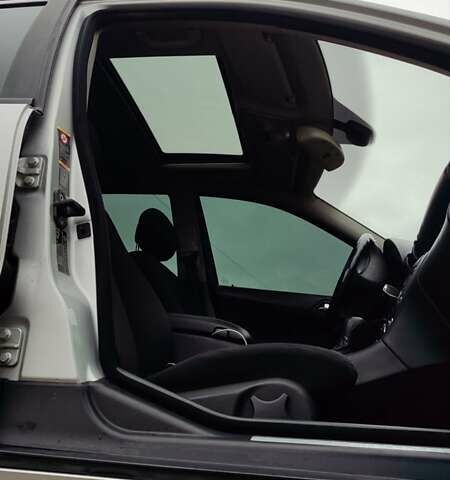 Серый Мерседес Ц-Класс, объемом двигателя 2.15 л и пробегом 310 тыс. км за 5680 $, фото 12 на Automoto.ua