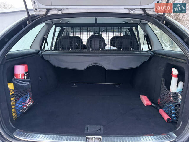 Сірий Мерседес Ц-Клас, об'ємом двигуна 2.2 л та пробігом 573 тис. км за 2500 $, фото 17 на Automoto.ua