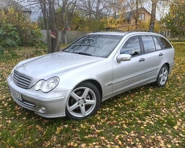 Сірий Мерседес Ц-Клас, об'ємом двигуна 2.2 л та пробігом 340 тис. км за 5600 $, фото 7 на Automoto.ua