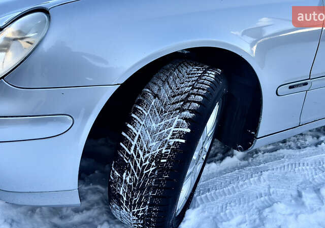 Серый Мерседес Ц-Класс, объемом двигателя 1.8 л и пробегом 356 тыс. км за 5449 $, фото 47 на Automoto.ua