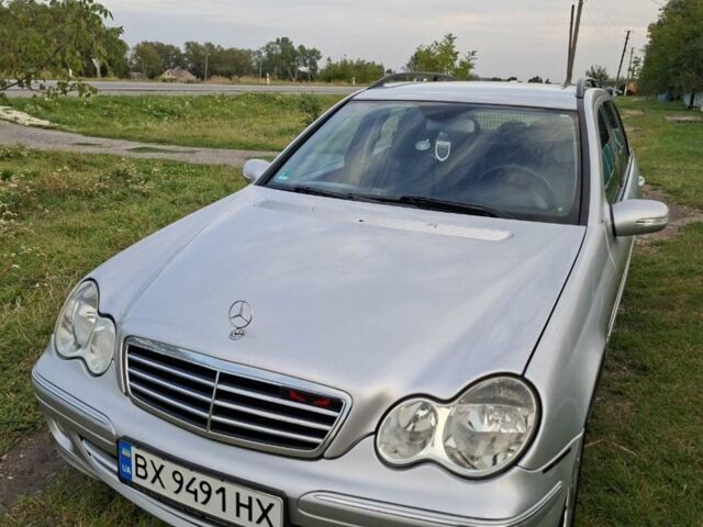 Сірий Мерседес Ц-Клас, об'ємом двигуна 1.8 л та пробігом 299 тис. км за 6000 $, фото 3 на Automoto.ua