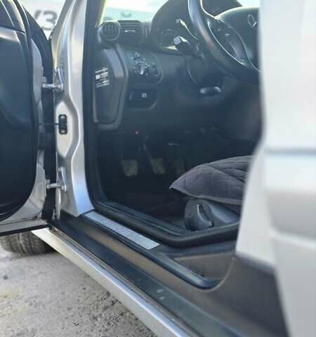 Серый Мерседес Ц-Класс, объемом двигателя 2.15 л и пробегом 310 тыс. км за 5000 $, фото 22 на Automoto.ua