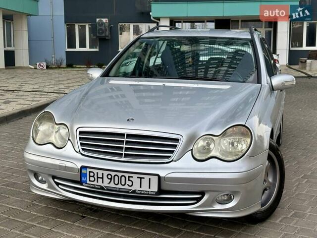 Сірий Мерседес Ц-Клас, об'ємом двигуна 2.1 л та пробігом 236 тис. км за 6400 $, фото 14 на Automoto.ua
