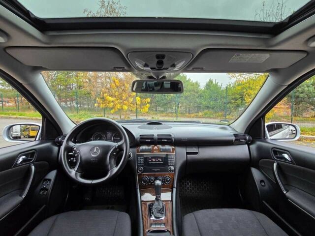 Сірий Мерседес Ц-Клас, об'ємом двигуна 2.2 л та пробігом 304 тис. км за 6999 $, фото 6 на Automoto.ua