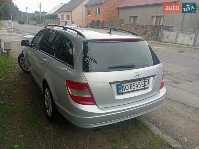 Сірий Мерседес Ц-Клас, об'ємом двигуна 2.15 л та пробігом 245 тис. км за 7850 $, фото 2 на Automoto.ua
