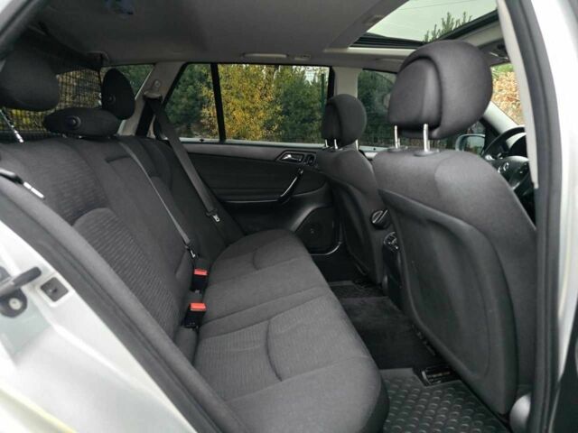 Сірий Мерседес Ц-Клас, об'ємом двигуна 2.2 л та пробігом 304 тис. км за 6999 $, фото 10 на Automoto.ua