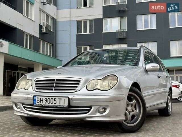 Сірий Мерседес Ц-Клас, об'ємом двигуна 2.1 л та пробігом 236 тис. км за 6400 $, фото 8 на Automoto.ua