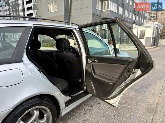 Сірий Мерседес Ц-Клас, об'ємом двигуна 2.1 л та пробігом 236 тис. км за 6400 $, фото 73 на Automoto.ua