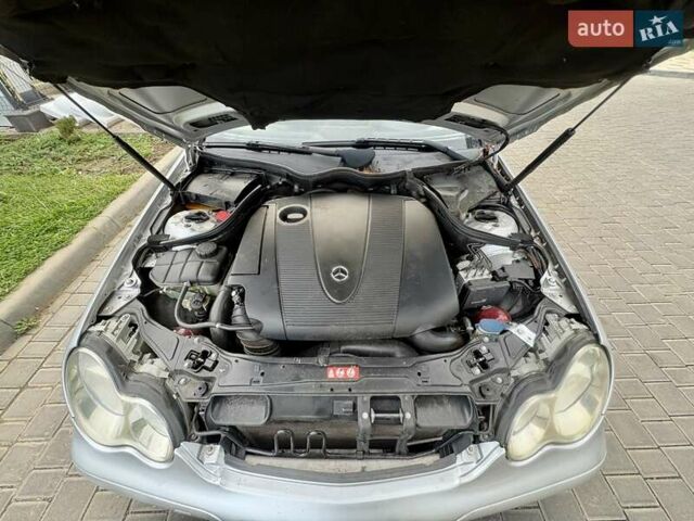 Сірий Мерседес Ц-Клас, об'ємом двигуна 2.1 л та пробігом 236 тис. км за 6400 $, фото 61 на Automoto.ua