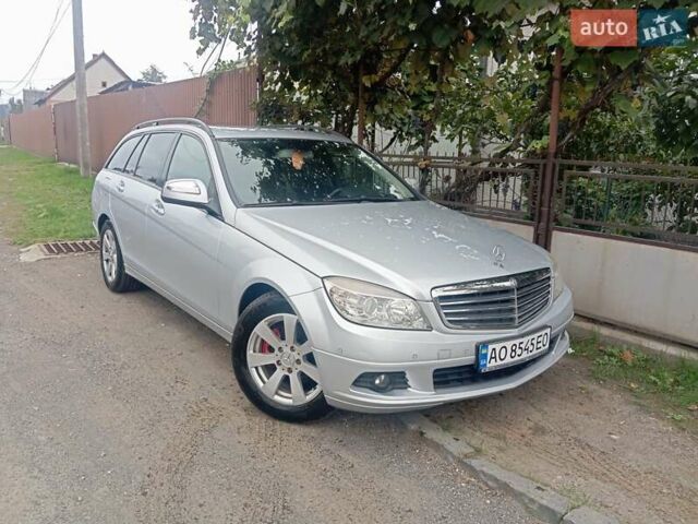 Сірий Мерседес Ц-Клас, об'ємом двигуна 2.15 л та пробігом 245 тис. км за 7850 $, фото 5 на Automoto.ua